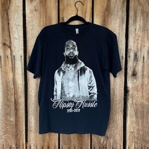 Vintage Style RIP Nipsey Hussle Memorial Graphic T-Shirt Rap Hip Hop Tee Mens M